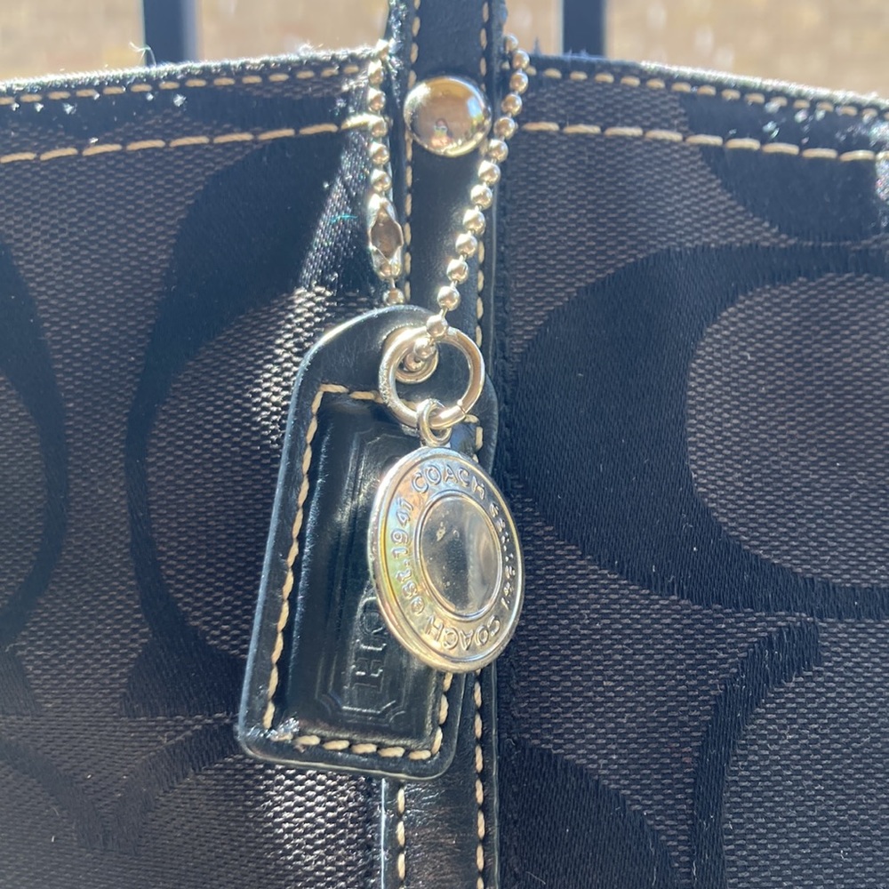 Authentic coach bag - Picture 3 of 14
